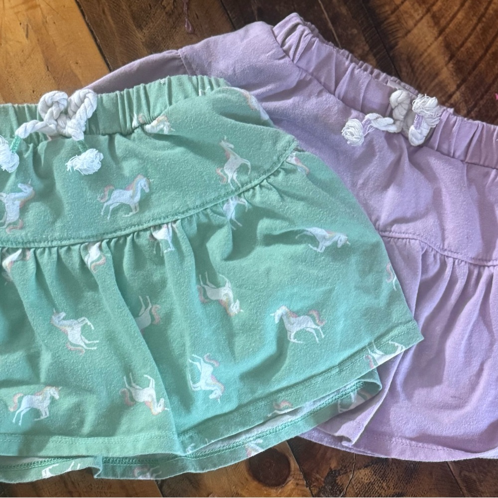 Garanimals Toddler 2T Mint Green Unicorn Skirt & Pastel Purple Skirt Set